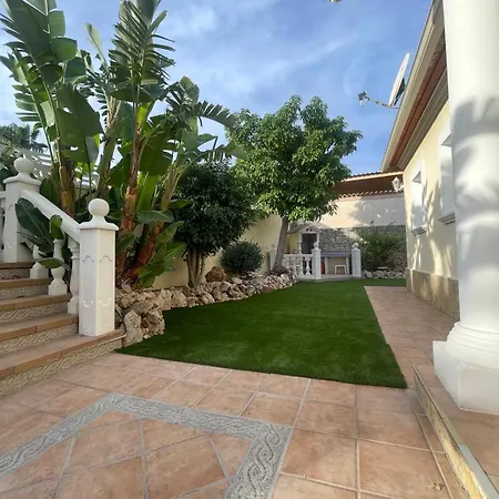 Magnolia Villa *